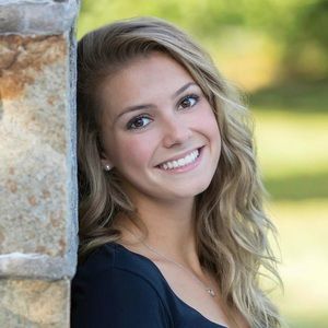 Meet your Posher, Alena